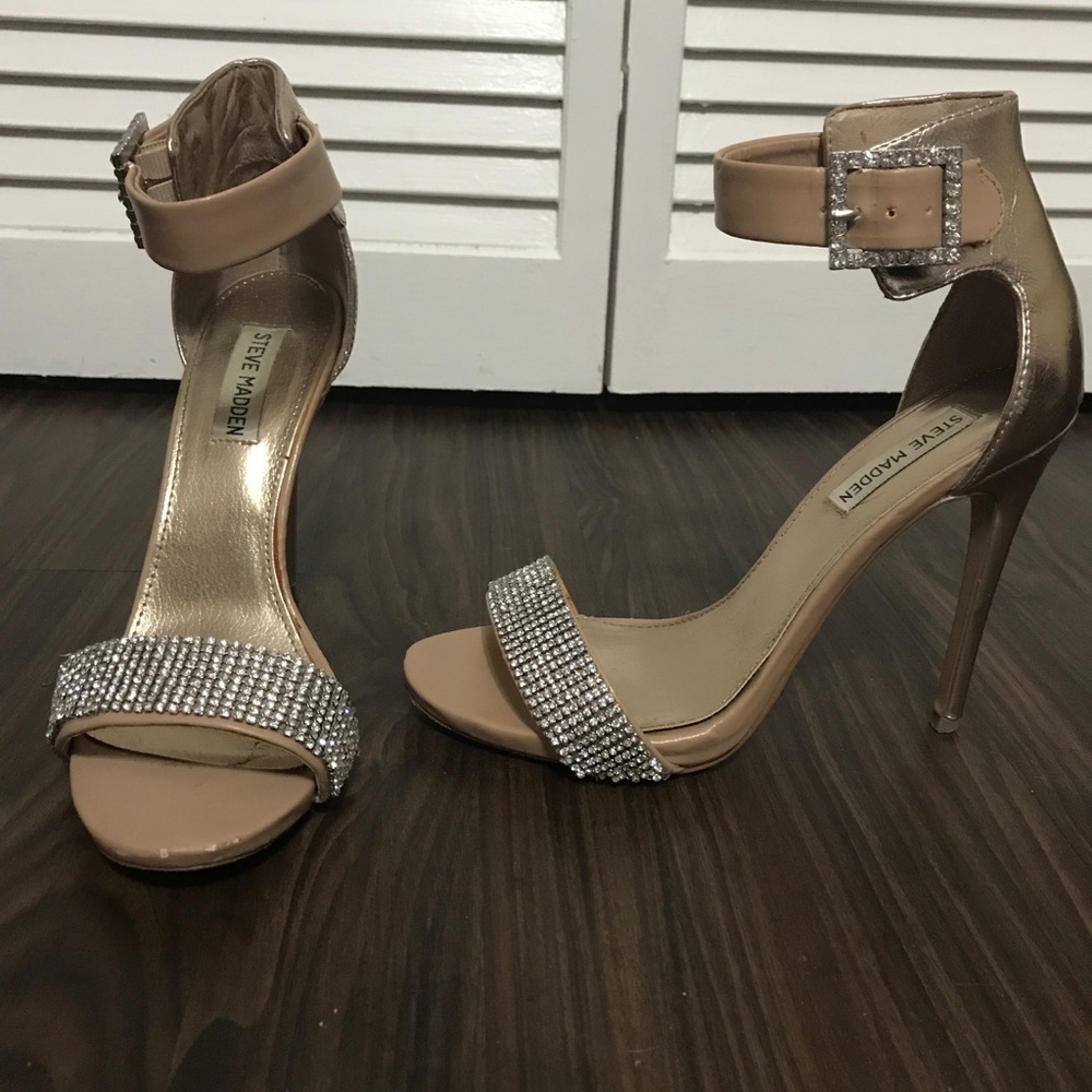 Steve Madden, Rhinestone Pumps